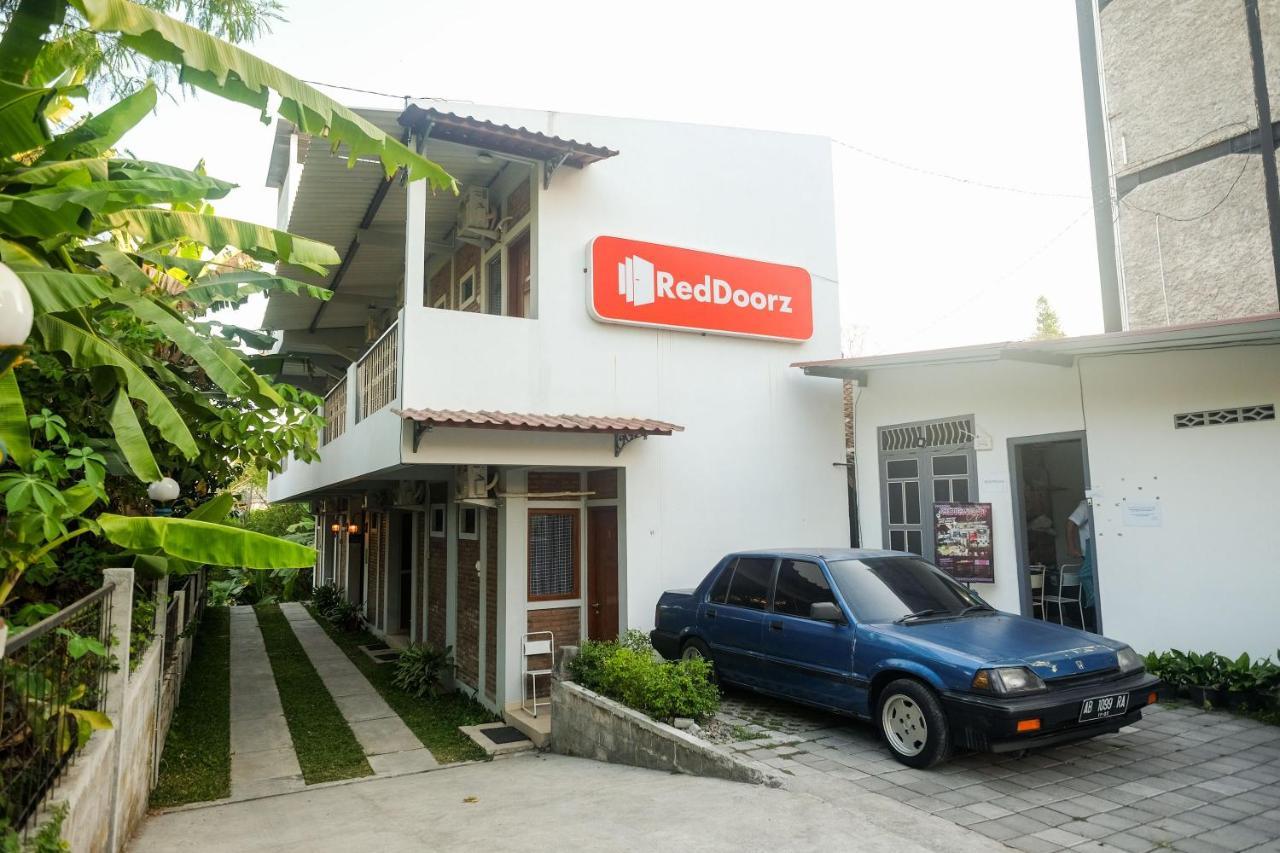 Reddoorz @ Jalan Ringroad Selatan 2 2* Jarakan
